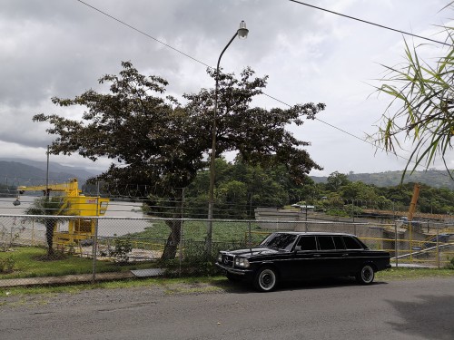 Cachi Hydroelectric Power Station Costa Rica LIMOUSINE MERCEDES 300D SERVICE