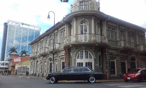 Oficina de Patrimonio Arquitectónico del Ministerio de Culturaen SAN JOSE COSTA RICA LIMO LWB LANG