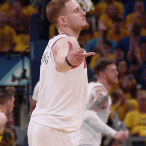 e3f29e8a0343faba5bae733aff3119f1.gif